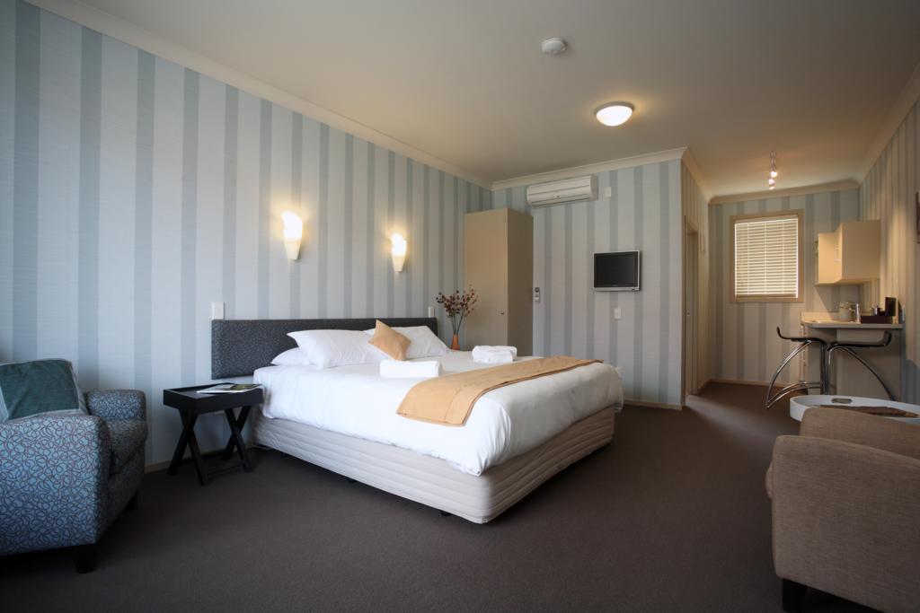 Hawkdun Lodge Motel Ranfurly Habitación foto